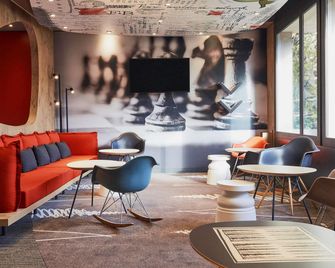 ibis Toulon La-Seyne - La Seyne-sur-Mer - Area lounge