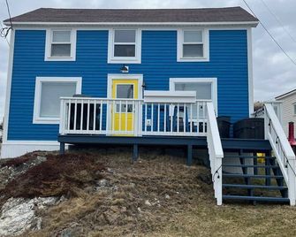 PoppyJoe's - Twillingate - Building
