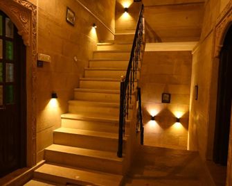 Kalyan Haveli Jaisalmer - Džaisalmér - Salónek