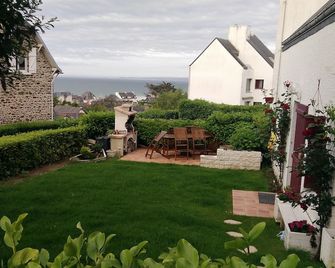 House Facing The Sea 150 M From The Beach Rosaries Near Saint Brieuc - Plérin - Patio