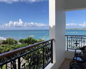نانوان أوشن ستار إن - Hengchun Township - شرفة