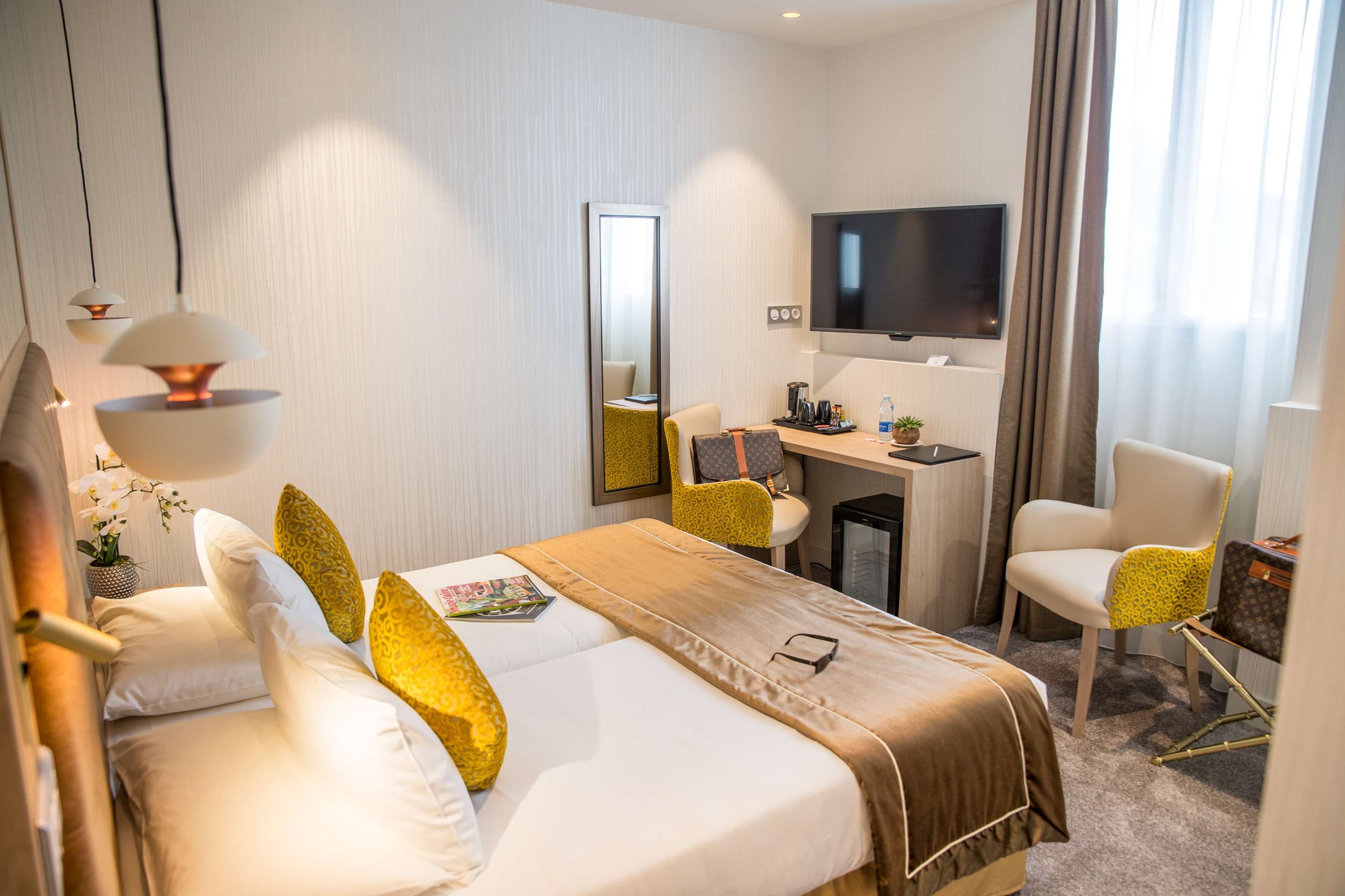 Best Western Beausejour - Lourdes - Schlafzimmer