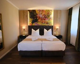 Parkhotel - Rosarium - Tornesch - Schlafzimmer