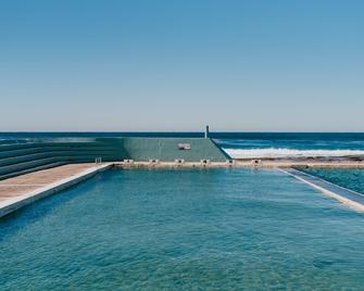 Novotel Newcastle Beach - Newcastle - Ložnice