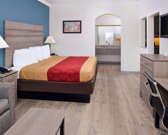 Econo Lodge & Suites Port Arthur - Port Arthur - Schlafzimmer