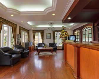 Parkland Suites - Brinchang - Front desk