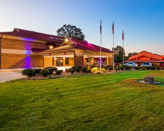 Best Western Jacksonville near Little Rock Air Force Base - Jacksonville - Gebouw