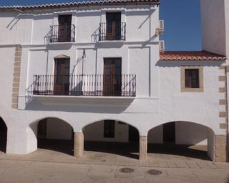 Casa Rural 'La Posada de María' - Malpartida de Cáceres - Edificio