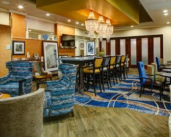 Hampton Inn & Suites Columbus - Columbus - Receptie