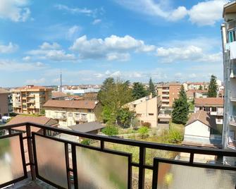 Apartment corso savona - Asti - Balcon