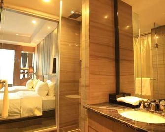 Nanqiao Fengshang Hotel - Deyang