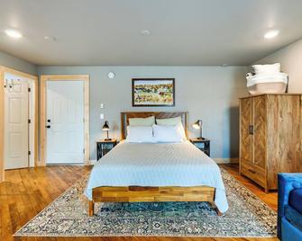 Cozy Meredith Studio Near Lakes and Downtown - Meredith - Bedroom