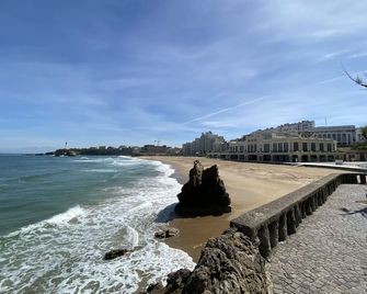 Les Tourelles - Biarriz - Playa
