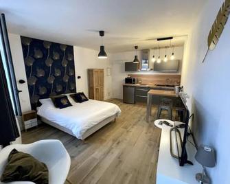 Cosy Studio Au Coeur De Chartres Avec Pa - Chartres - Bedroom