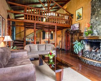 Peace Lodge - Vara Blanca - Living room