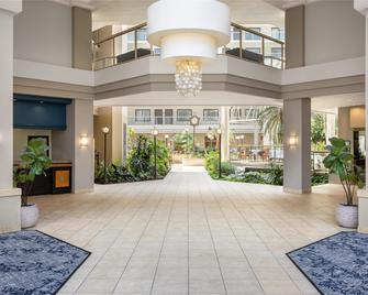 Embassy Suites Birmingham - Birmingham - Gebouw