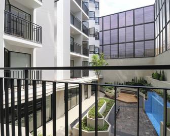 Benavides by Wynwood House - Lima - Balcony