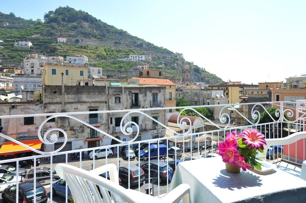 هوتل أوروبا