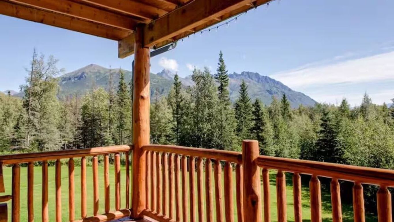 Alaska Knotty Pine B&B
