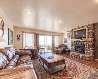 Lake View Condo 874 4 with Awesome Lake View - Garden City - Sala de estar