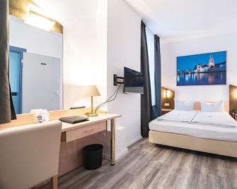 Hotel Weidenhof - Regensburg - Bedroom