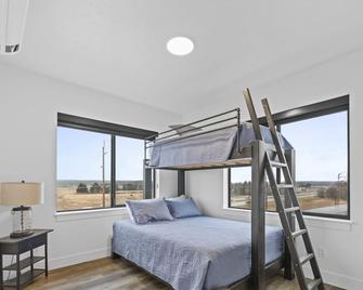 Juneau Family Friendly Getaway 301 - Juneau - Habitación