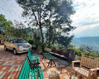 Sunrise Villa - Shimla - Balcony