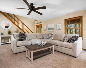 3 min to dunes, Exclusive beach access, Buggy parking - Mears - Sala de estar