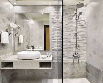 Eastyard Khobar - Hotel - Al Khobar - Bathroom