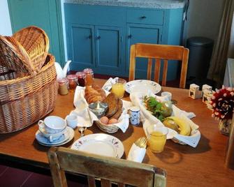 B&B de Bels - Oudega - Dining room