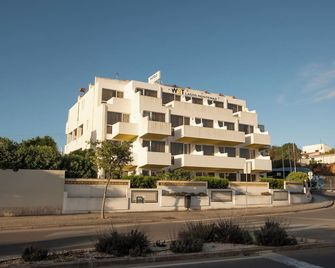 Wot Lagos Montemar - Lagos - Edificio