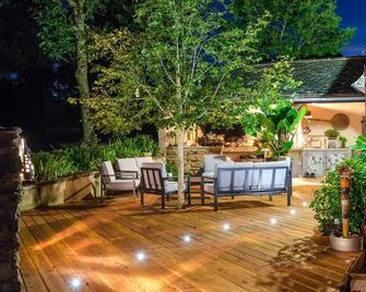 L'ecrin du Segala - La roulotte - Tauriac-de-Naucelle - Patio