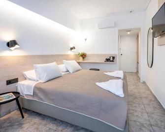 Aegeon Hotel - קוס