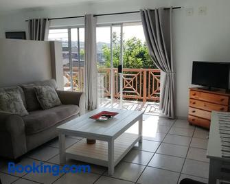 Beachfront Cabanas - Amanzimtoti - Soggiorno