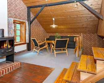 16 Person Holiday Home in Skjern-by Traum - Skjern - Dining room