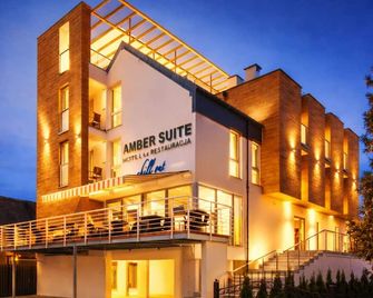 Hotel Amber Suite - Adults Only - Międzywodzie - Gebäude