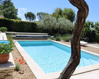 Cottage with pool in L'Isle Sur La Sorgue - L'Isle-sur-la-Sorgue - Piscine