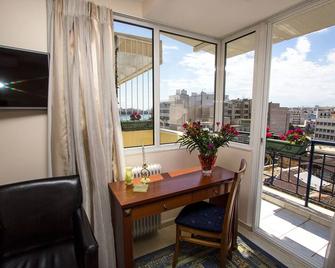 Hotel Triton - Piraeus - Phòng khách