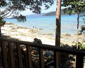 Lipe Sunset Beach Resort - Ko Lipe - Parveke