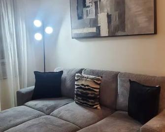 Nyc Skyline 1bdr 10 Min From Nyc - Weehawken - Living room
