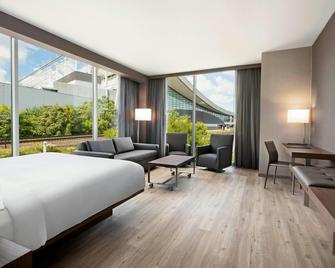 AC Hotel by Marriott Pittsburgh Downtown - Pittsburgh - Bedroom