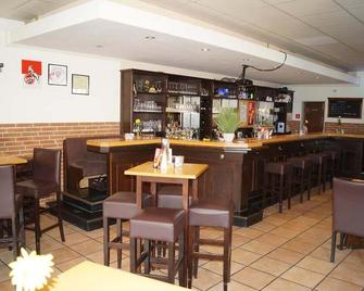 Akazienhof Hotel & Brauhaus - Cologne - Bar
