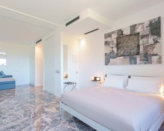 Le Relais Du Lierre - Poggio