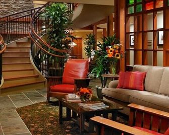 Avila Village Inn - Avila Beach