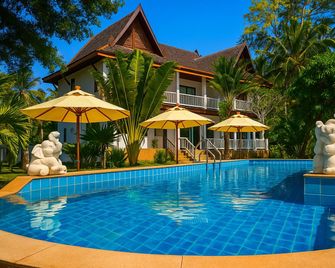 Villa Giacomelli Koh Samui Resort & Restaurant - Ko Samui - Bể bơi