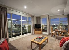 Flinders Landing Apartments - Melbourne'dan - Oturma odası