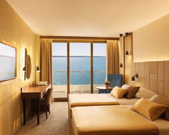 Grand Hotel Bernardin - Portorož - Bedroom
