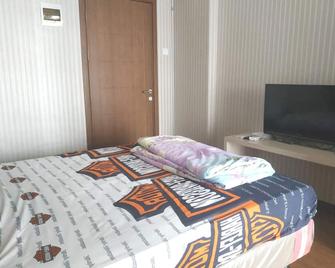 OYO Life 92745 The Margo Monthly Stay - Depok - Ložnice