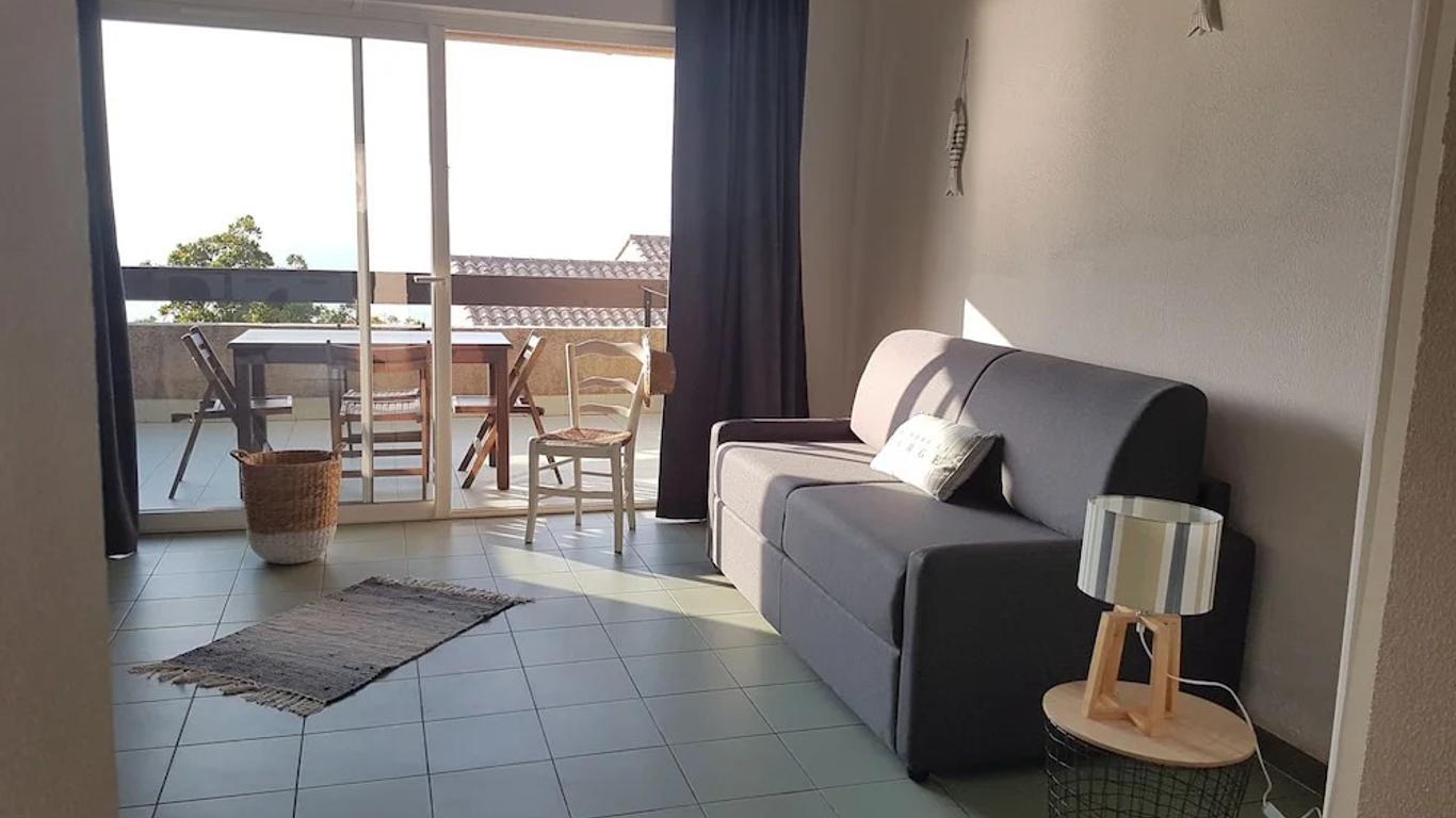 レジデンス コスタ ドール