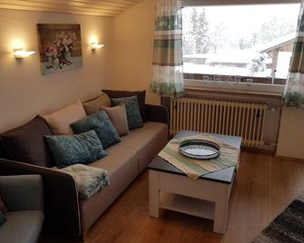 Apartment mountain dream - Wallgau - Huiskamer